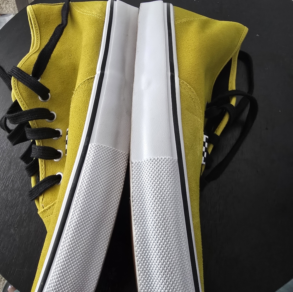 VansSkate Authentic Mid (Heritage Mustard) Like NEW Size 12 - Picture 5 of 11
